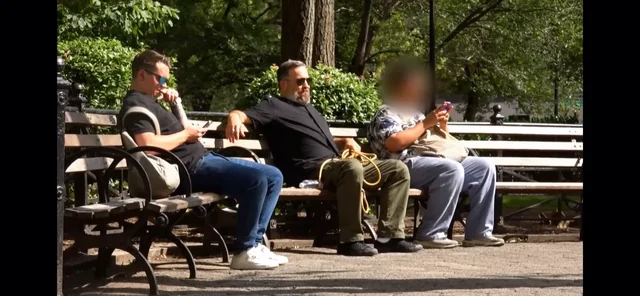 Male friendship in a nutshell – Image