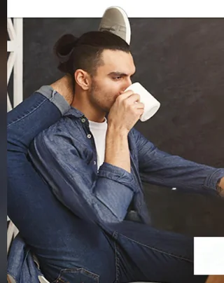 Don't know about you guys, but I think that's not a great posture to be in while having a beverage – Image