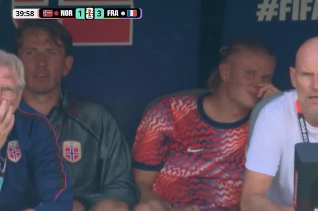 Bro was like : Thank God I'm benched 😭 – Image