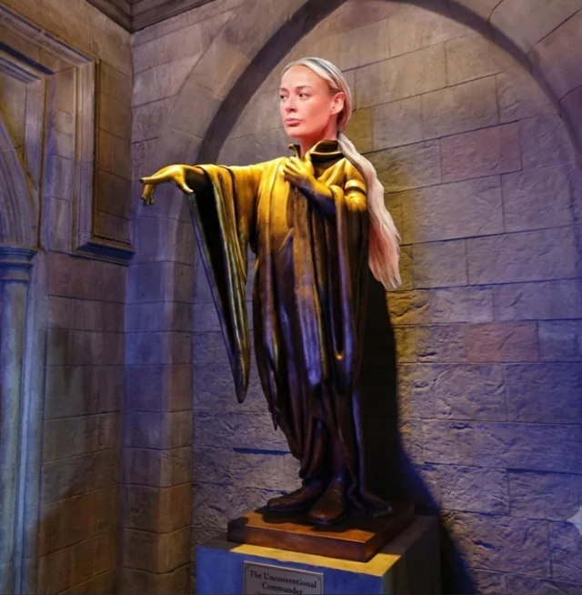 She's at Hogwarts too! – Image
