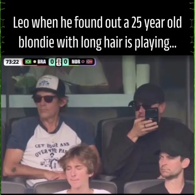 Leo and 25yo Blondie with long hair – Image
