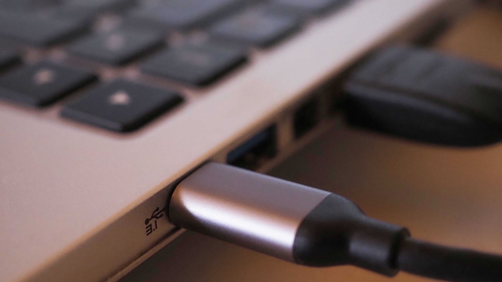 USB-C für Notebooks in /general by @master image 1