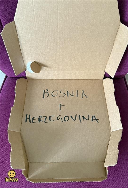 Italien vs Bosnien in /general by @master image 1